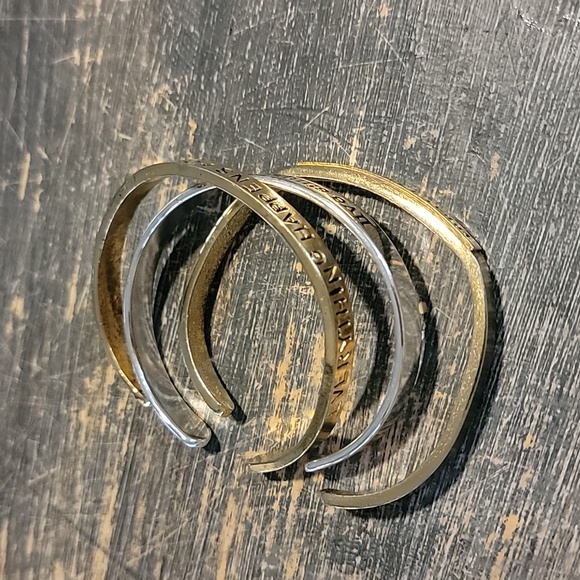 3 pack stackable Bracelets - Picture 3 of 8